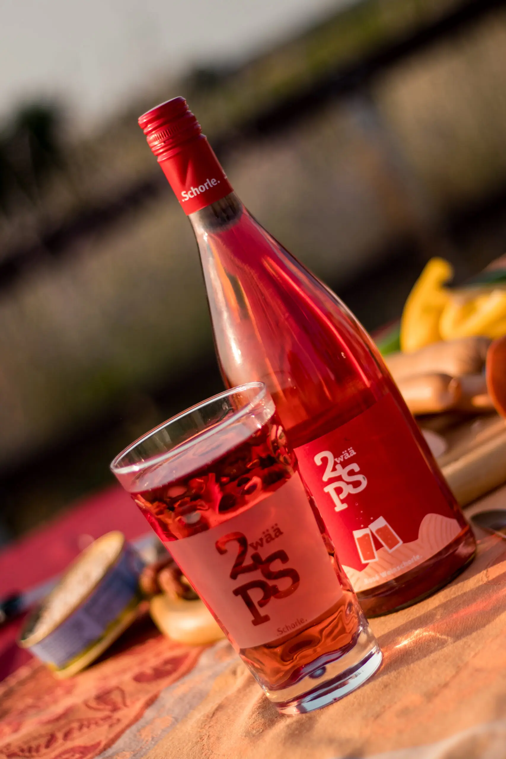 ZwääPS Roséweinschorle: ROT
